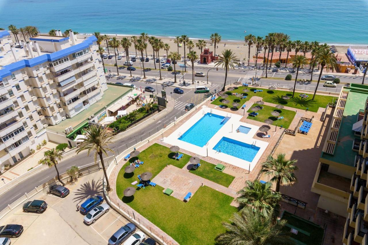 Amazing Views Beachfront Apartment With Swimming Pool เบนัลมาเดนา ภายนอก รูปภาพ