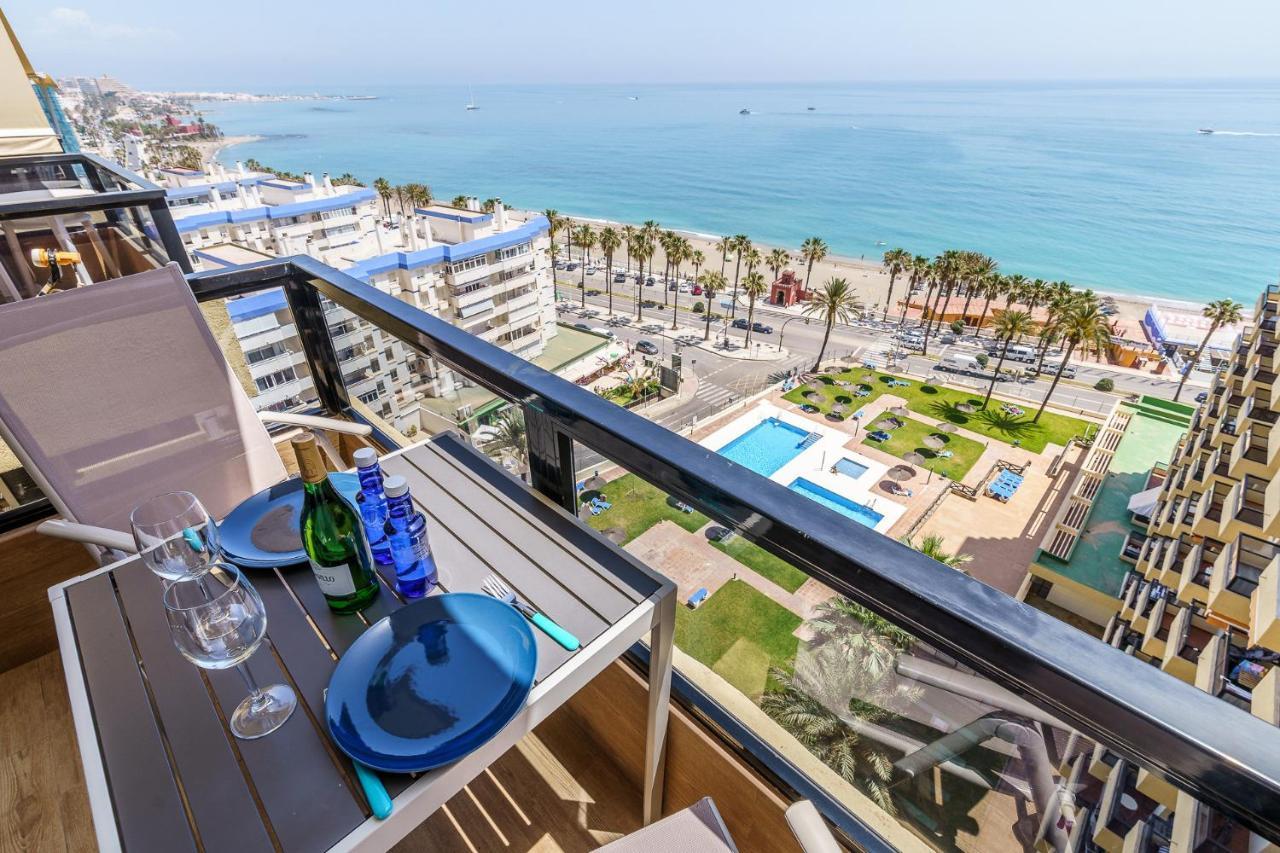 Amazing Views Beachfront Apartment With Swimming Pool เบนัลมาเดนา ภายนอก รูปภาพ